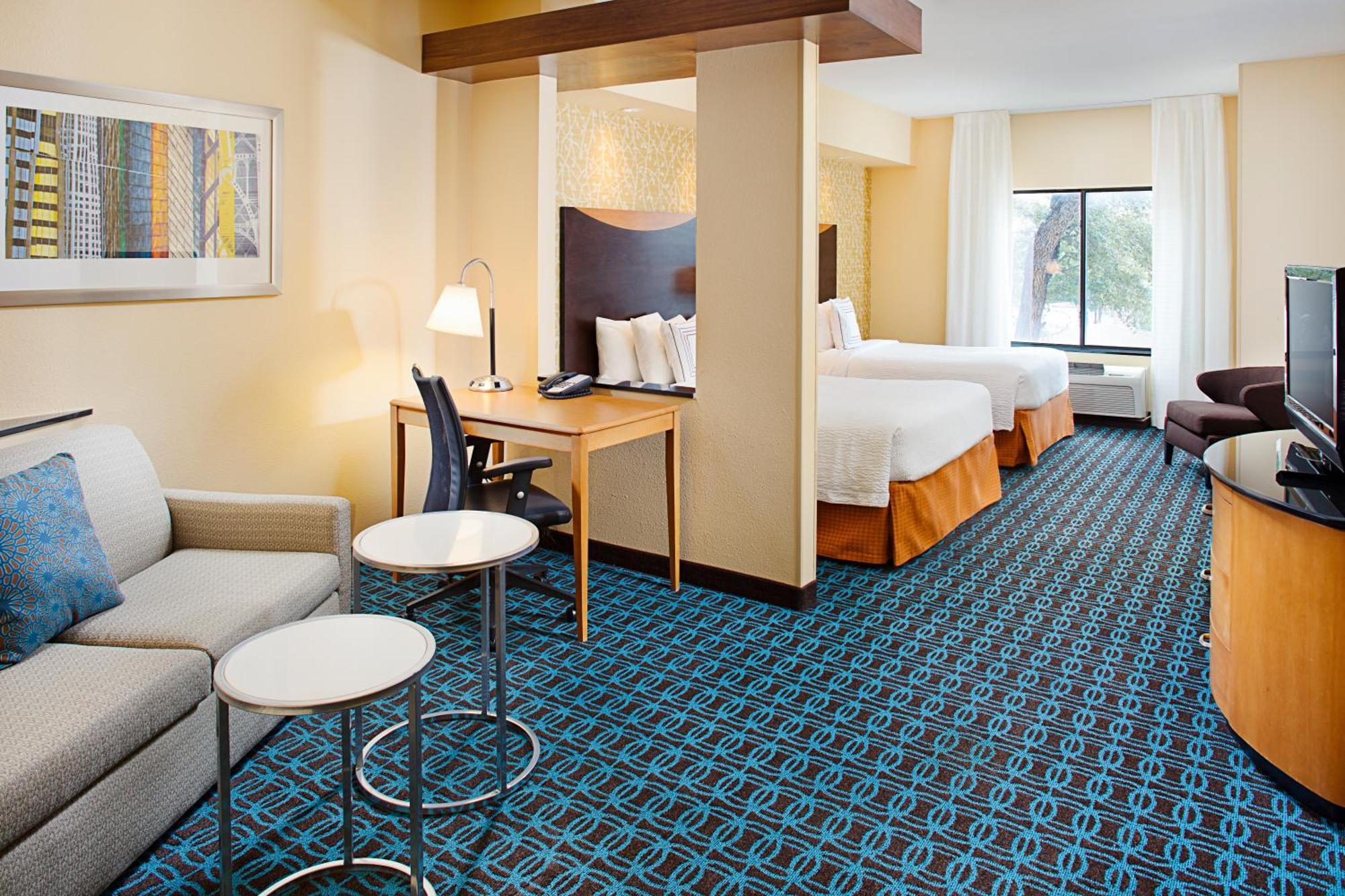 Fairfield Inn & Suites By Marriott San Antonio Seaworld / Westover Hills Екстериор снимка