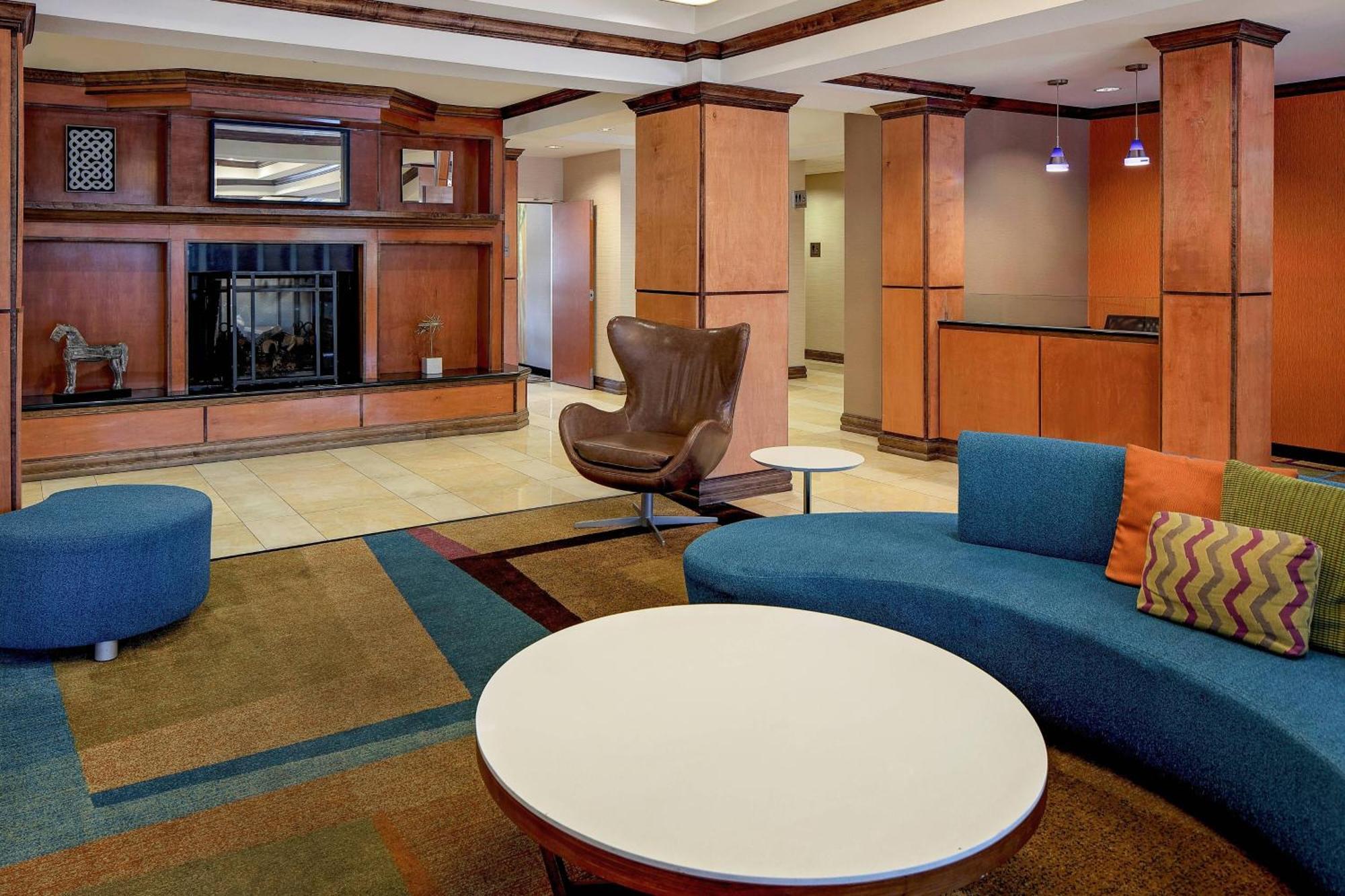 Fairfield Inn & Suites By Marriott San Antonio Seaworld / Westover Hills Екстериор снимка