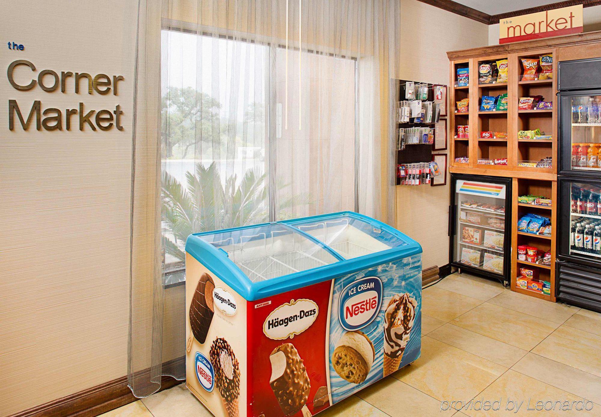 Fairfield Inn & Suites By Marriott San Antonio Seaworld / Westover Hills Екстериор снимка